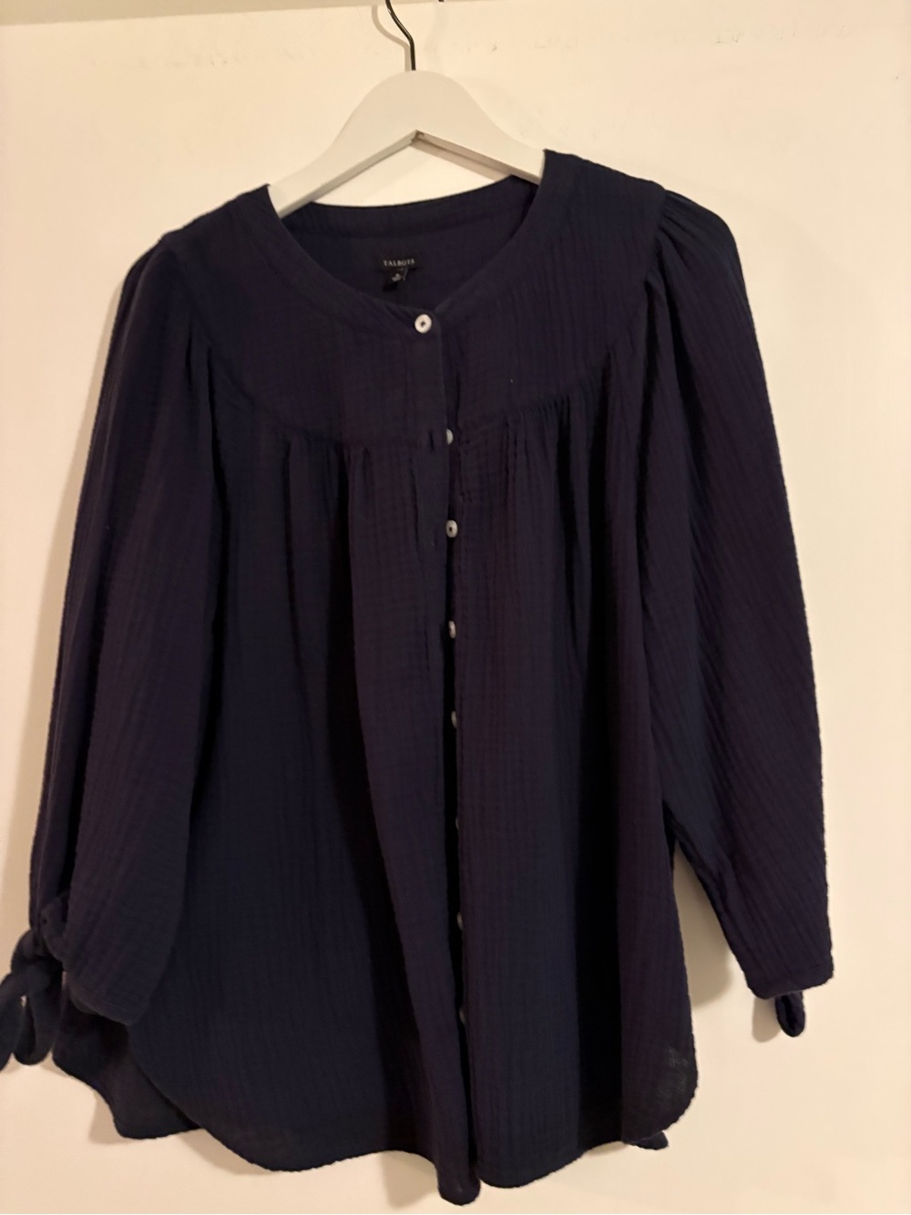 Talbots Navy Button-Front Peasant Blouse and Pull on Shorts.